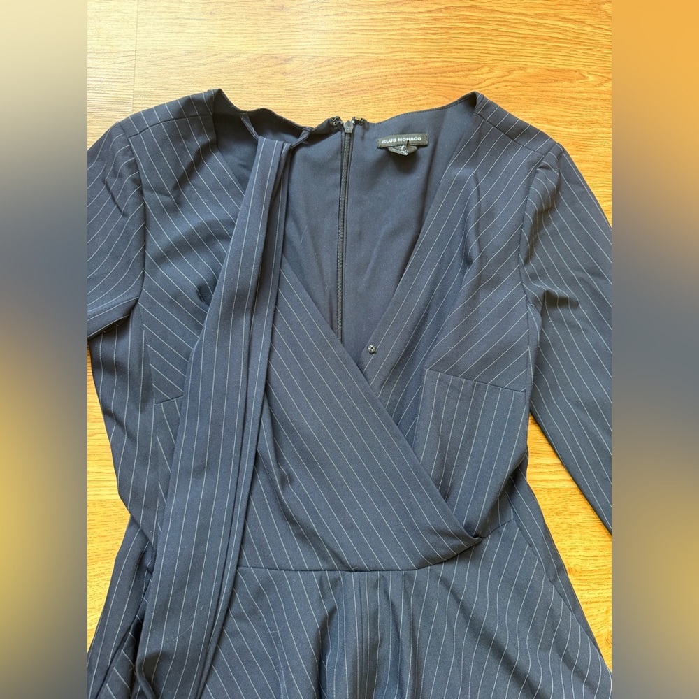 Club Monaco Donisha Deep Blue Striped Long Sleeve Dress Size 0